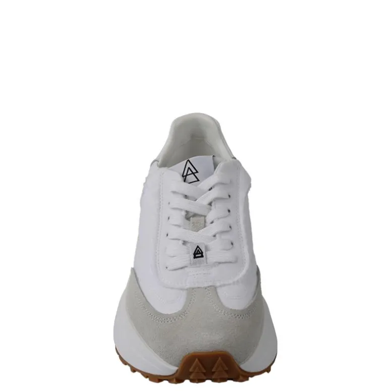 ELENA IACHI sneakers space