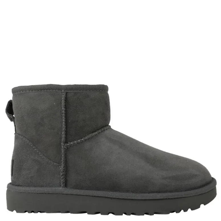 UGG enkellaarzen classic mini 2