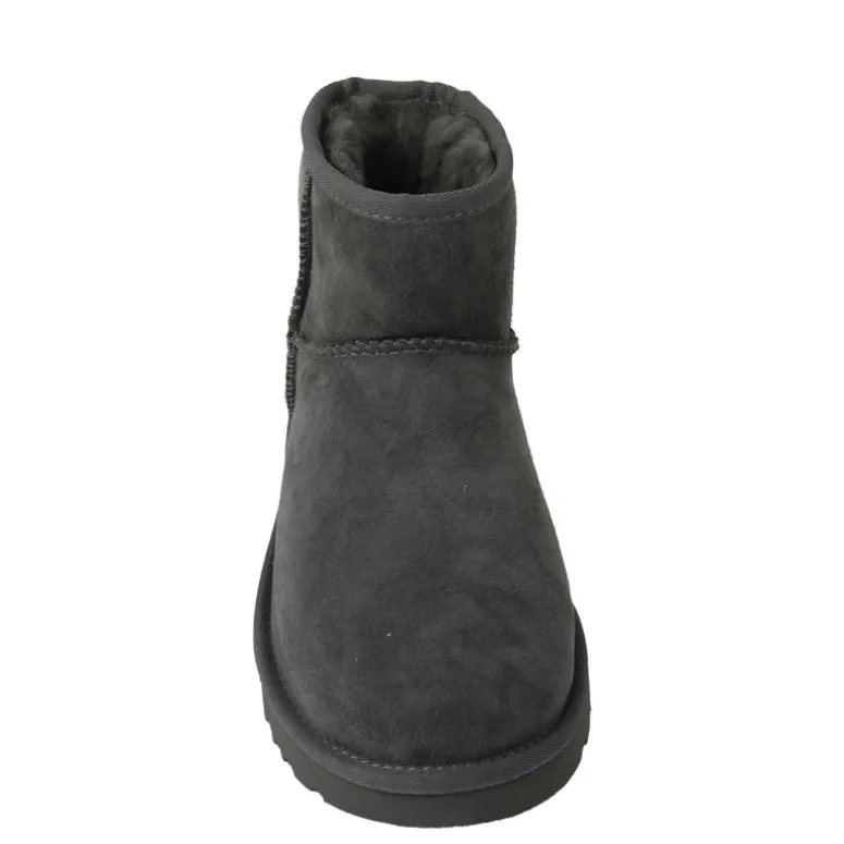 UGG enkellaarzen classic mini 2